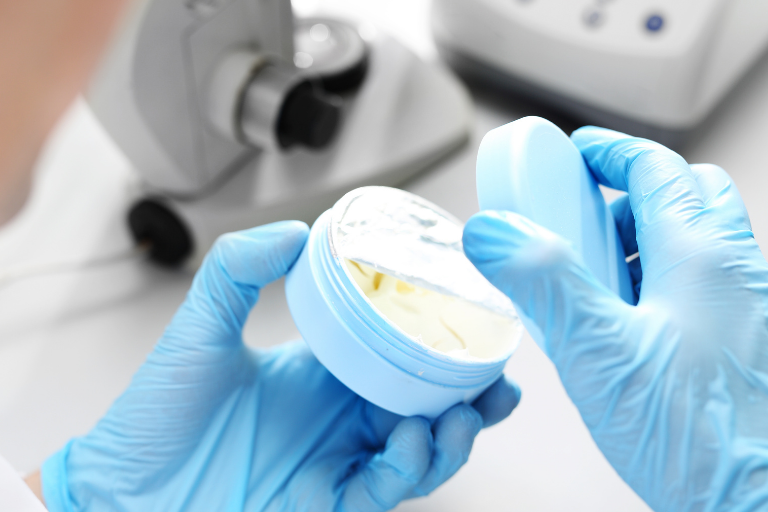 Fason Üretim ile Kozmetik Markanızı Nasıl Büyütebilirsiniz?